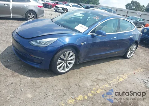 2018 Tesla Model 3 Long Range/Performance из США, поврежденный, VIN 5YJ3E1EB3JF097759